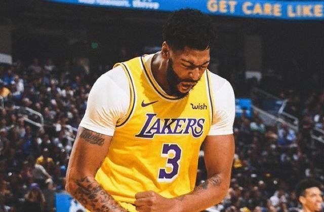 xingkongsports-浓眉迎28岁生日 何时重返赛场仍需进行医学评估